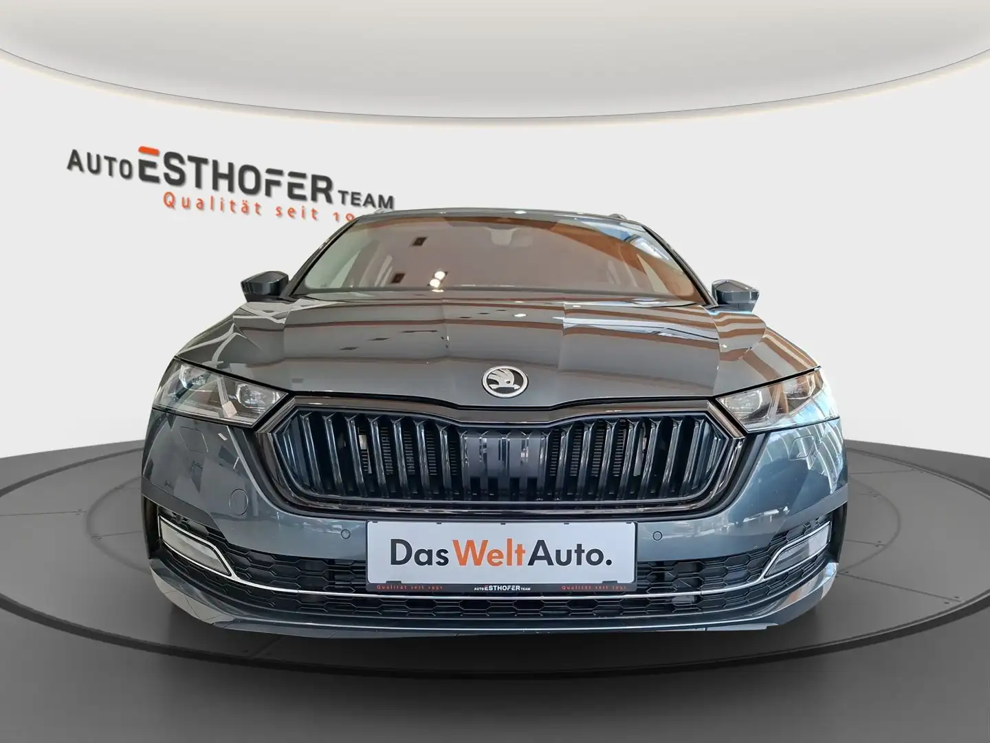 Skoda Octavia Style TDI DSG Grau - 2