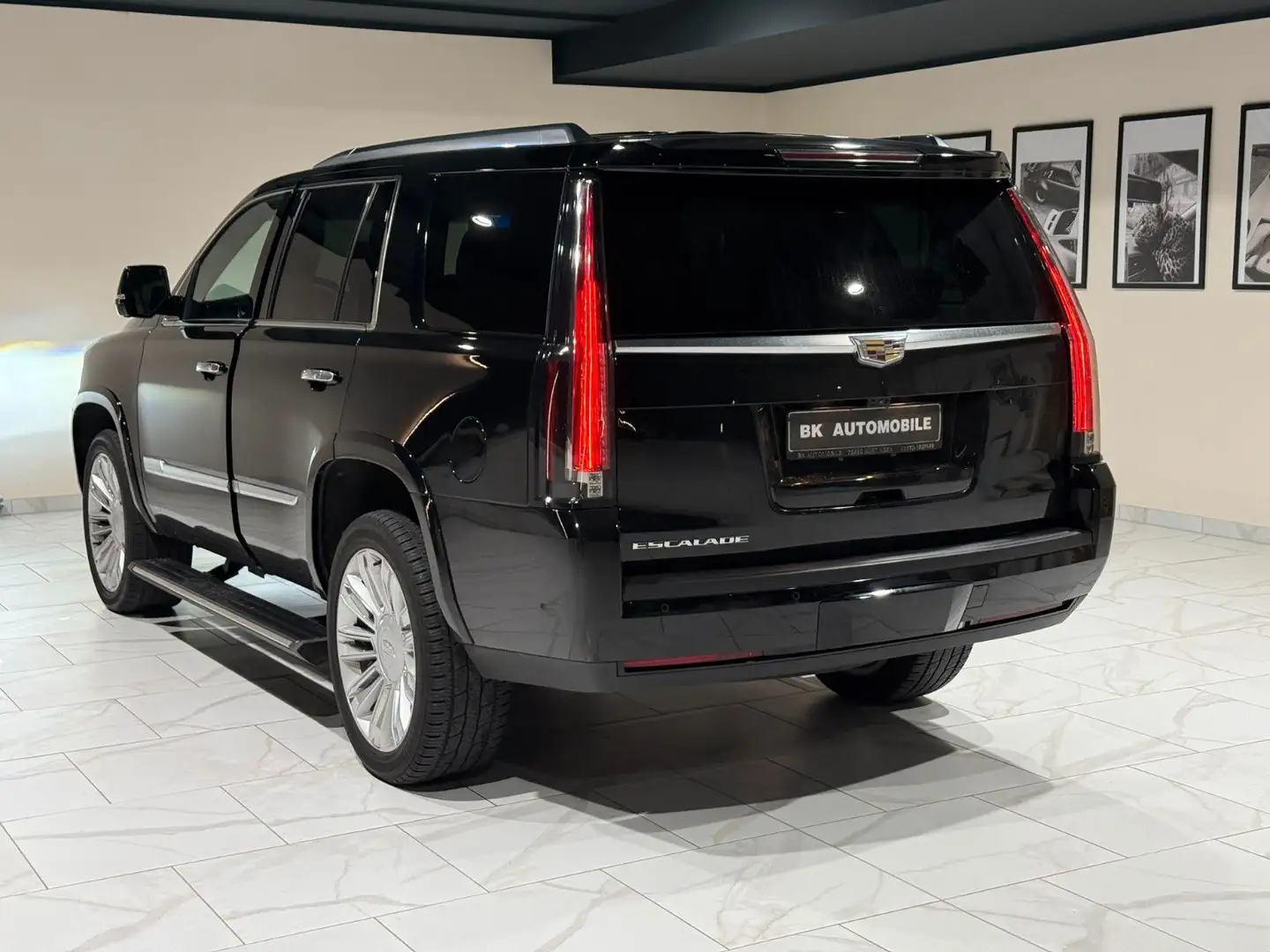 Cadillac Escalade GMT K2XL|Platinum|Head-Up|EU MODELL|COC Schwarz - 2