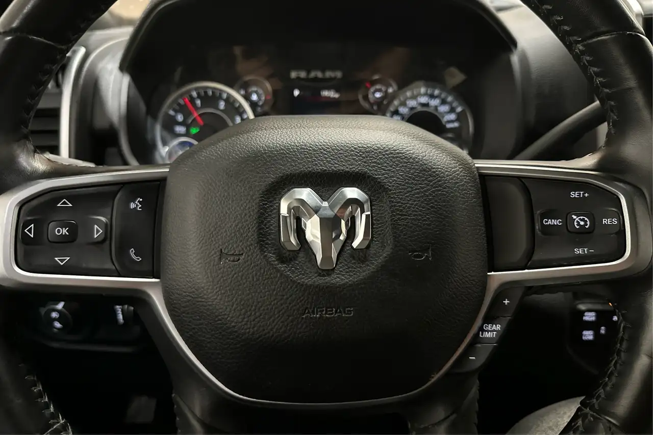 RAM 3500 снимка RAM 3500