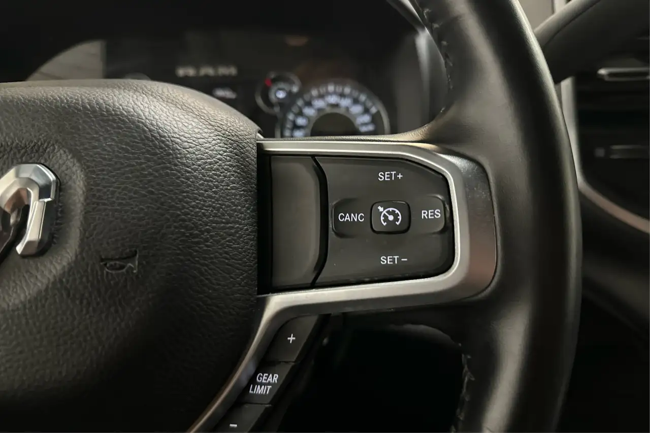 RAM 3500 снимка RAM 3500