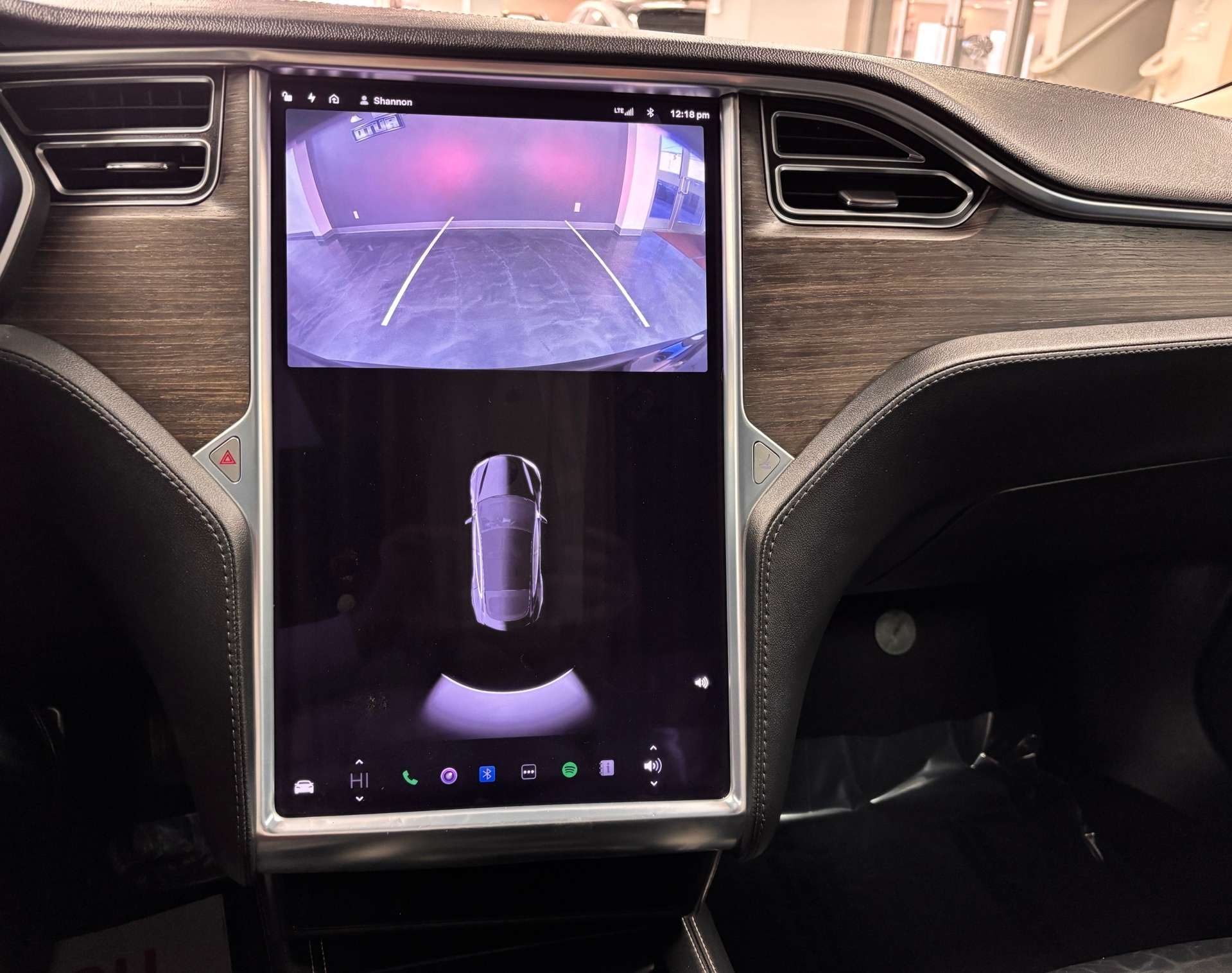 2014 Tesla Model S 85 RWD thumb 27