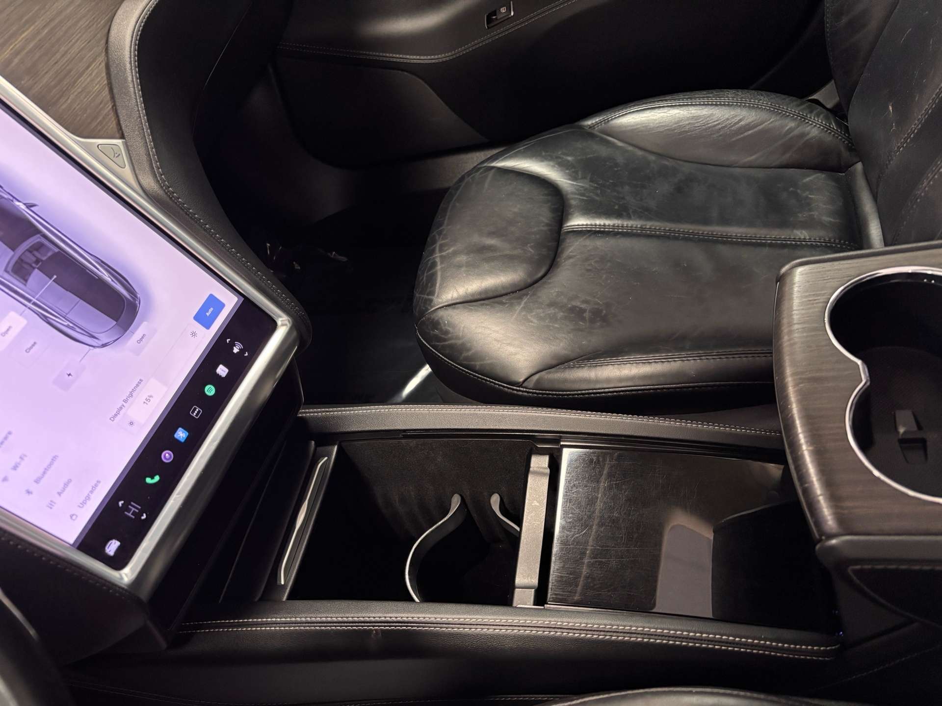 2014 Tesla Model S 85 RWD thumb 29
