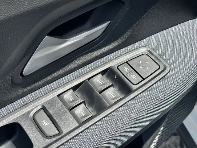 Dacia Sandero view 7