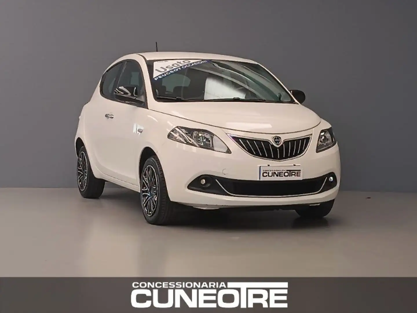 Lancia Ypsilon Ypsilon 1.0 FireFly 5 porte S&S Hybrid Gold Bianco - 1