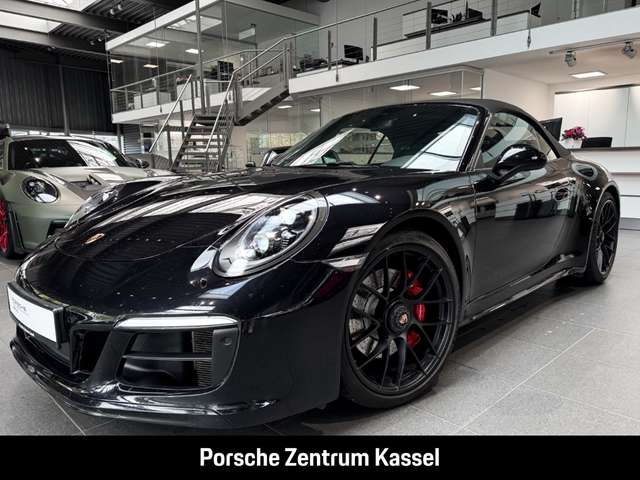 Imagine Porsche 911 3.0 -2 (911) Carrera 4 GTS Cabriolet Park-Assisten