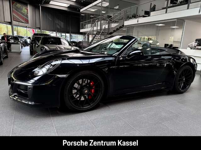 Porsche 911 3.0 -2 (911) Carrera 4 GTS Cabriolet Park-Assisten