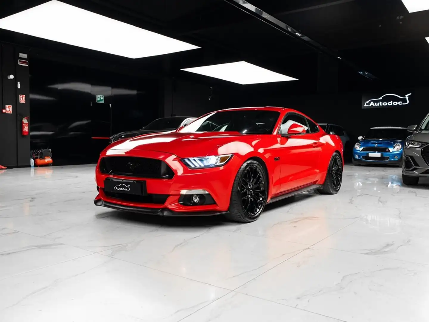 Ford Mustang Fastback 5.0 ti-vct V8 GT 421cv - 1