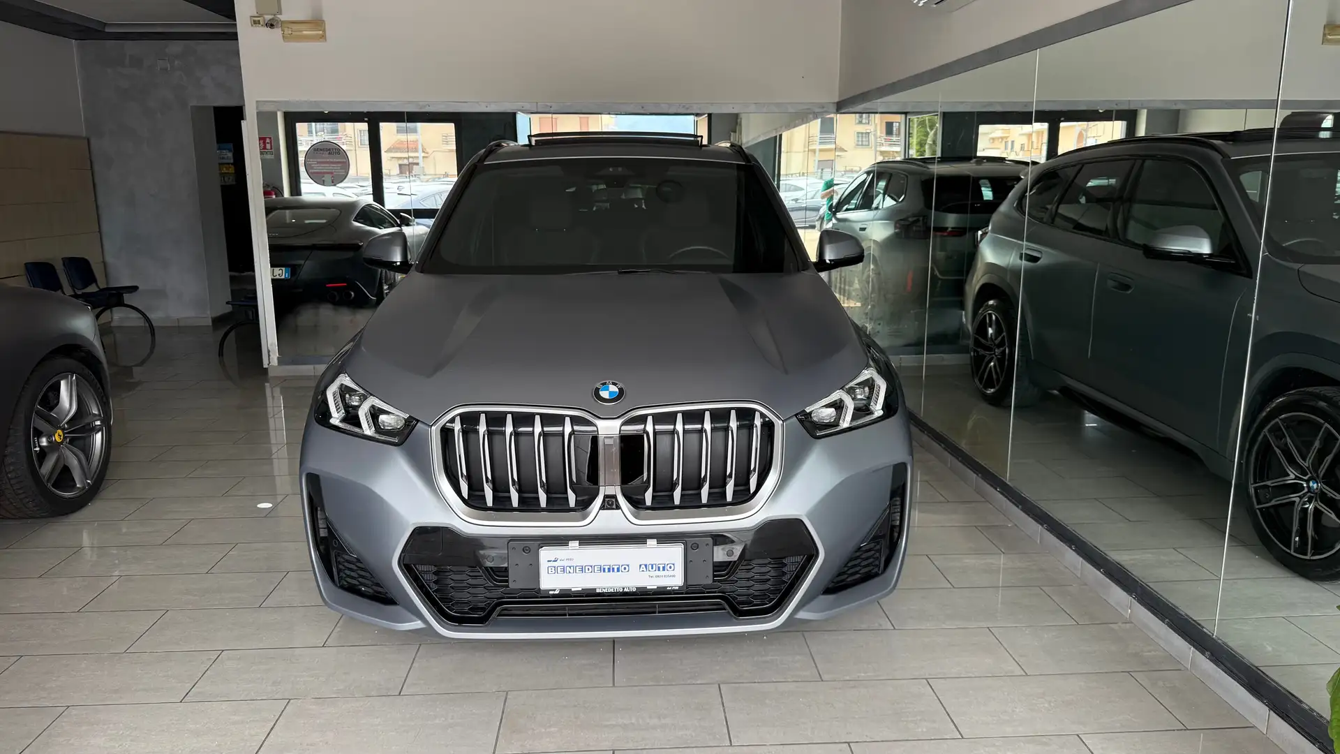BMW X1 sdrive18d MSport UFF ITALIA Grau - 1