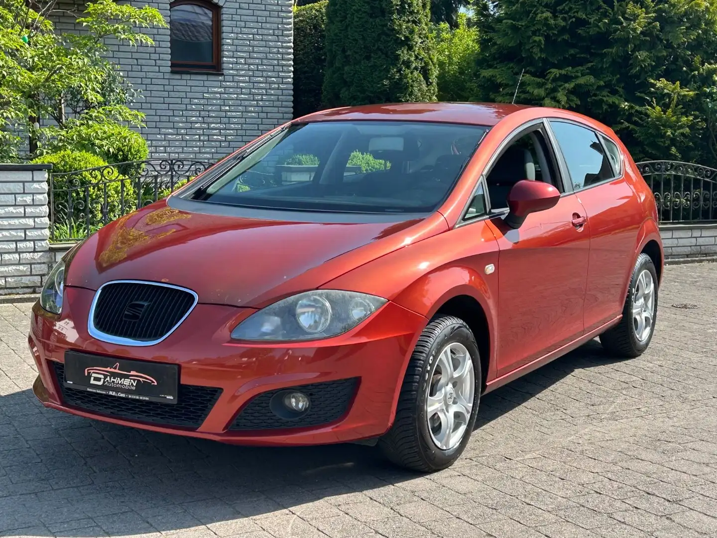 SEAT Leon Reference*Edition*AC*AHK*PDC Arancione - 1