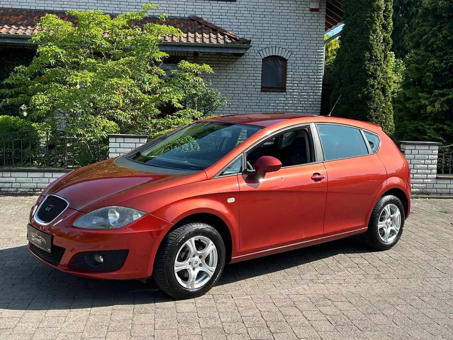 SEAT Leon Reference*Edition*AC*AHK*PDC Arancione - 2