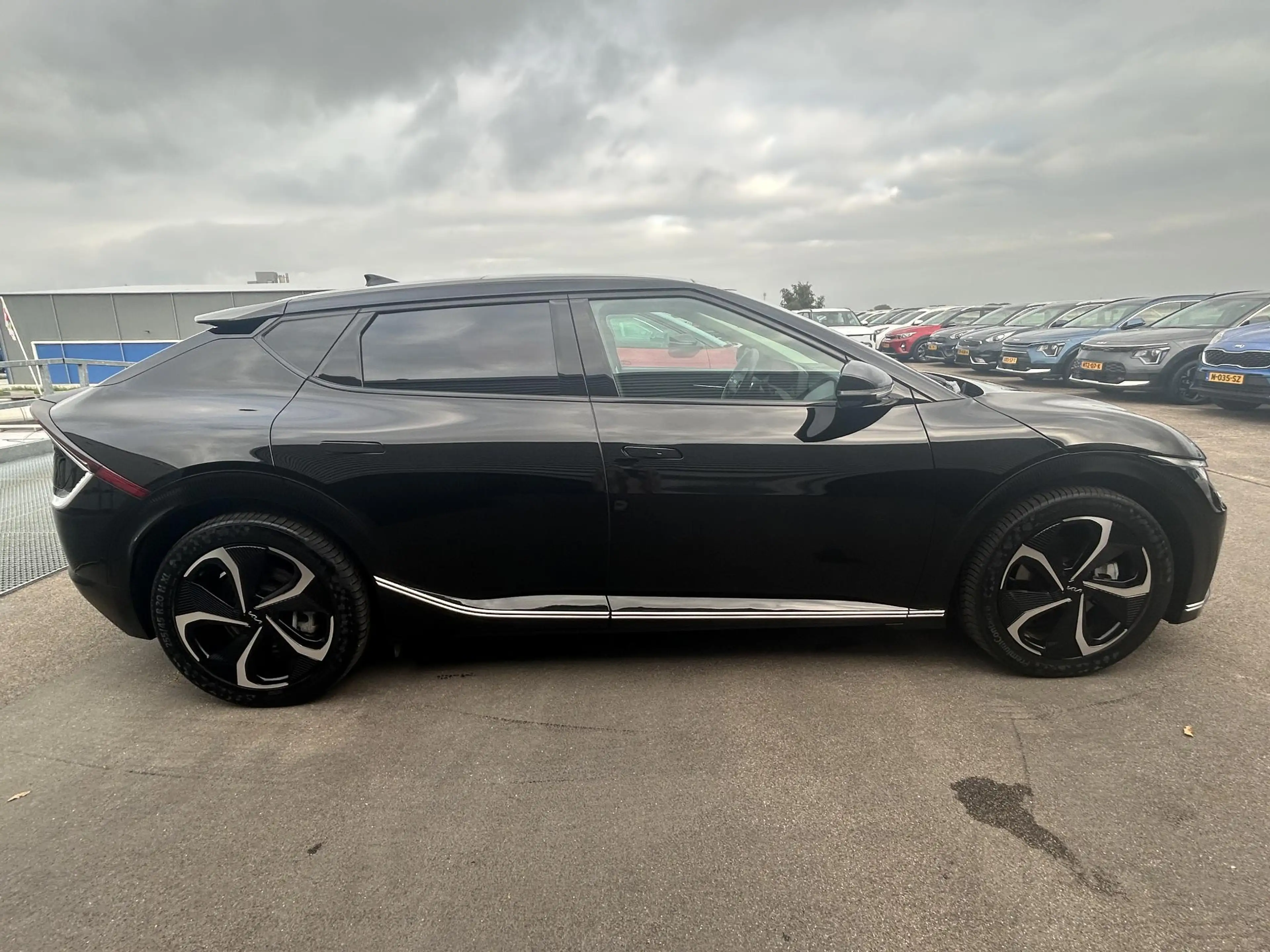 Kia EV6 Plus Advanced 77.4 kWh Trekhaak, Schuif/kanteldak, — photo 9