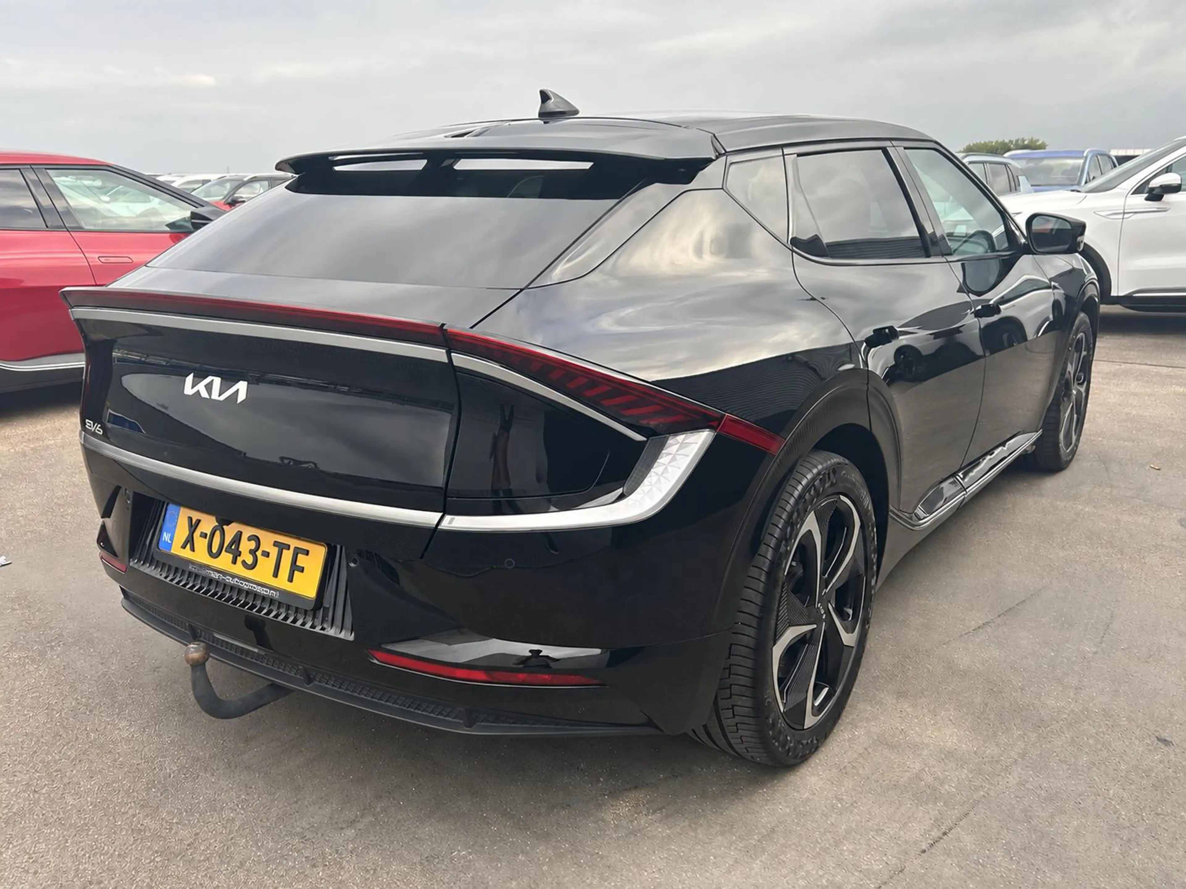 Kia EV6 Plus Advanced 77.4 kWh Trekhaak, Schuif/kanteldak, — photo 10