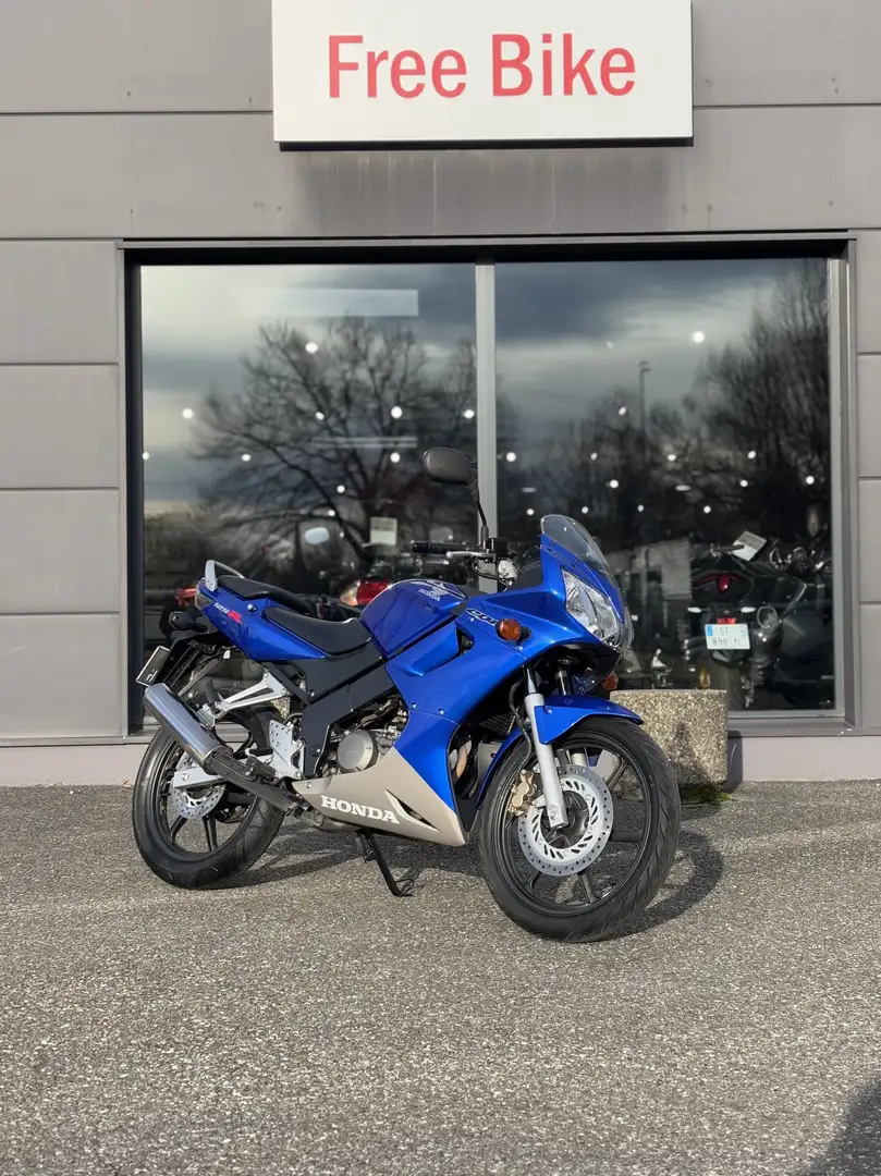 Honda CBR 125 - 1
