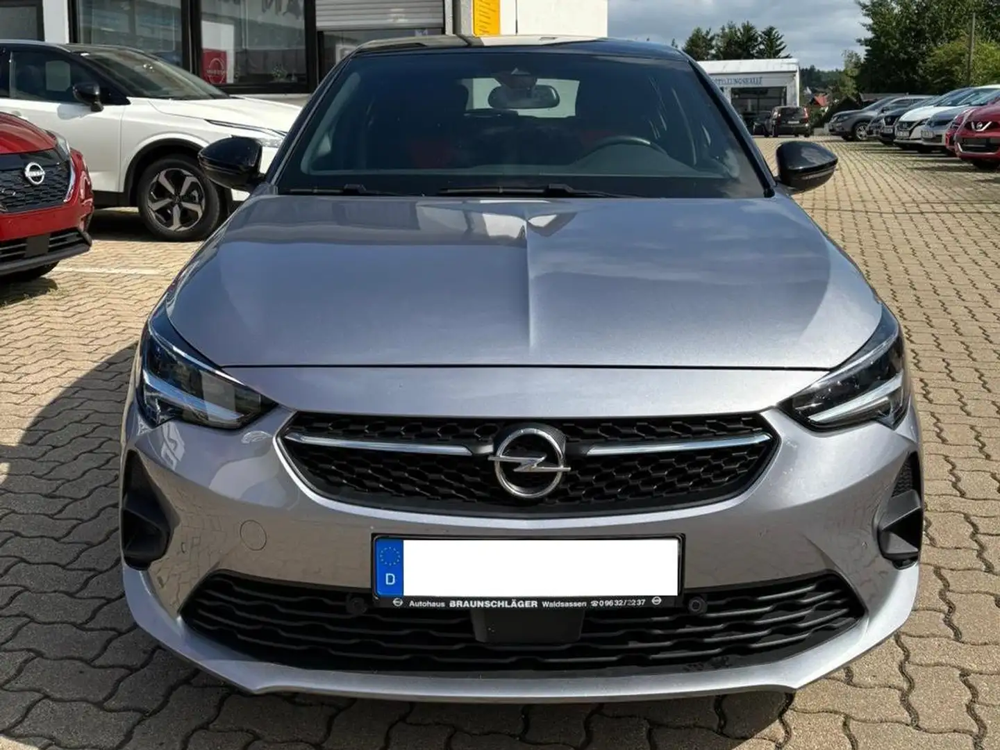 Opel Corsa GS Line 1.2 Direct Grau - 1