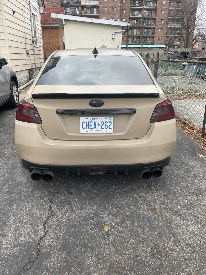 Subaru WRX снимка Subaru WRX