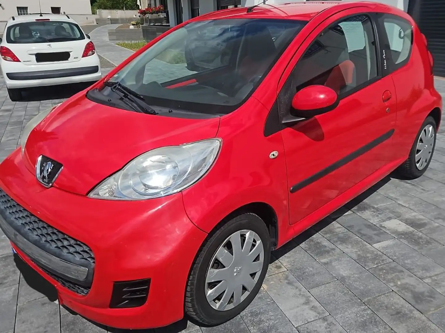 Peugeot 107 Urban Move Red - 2