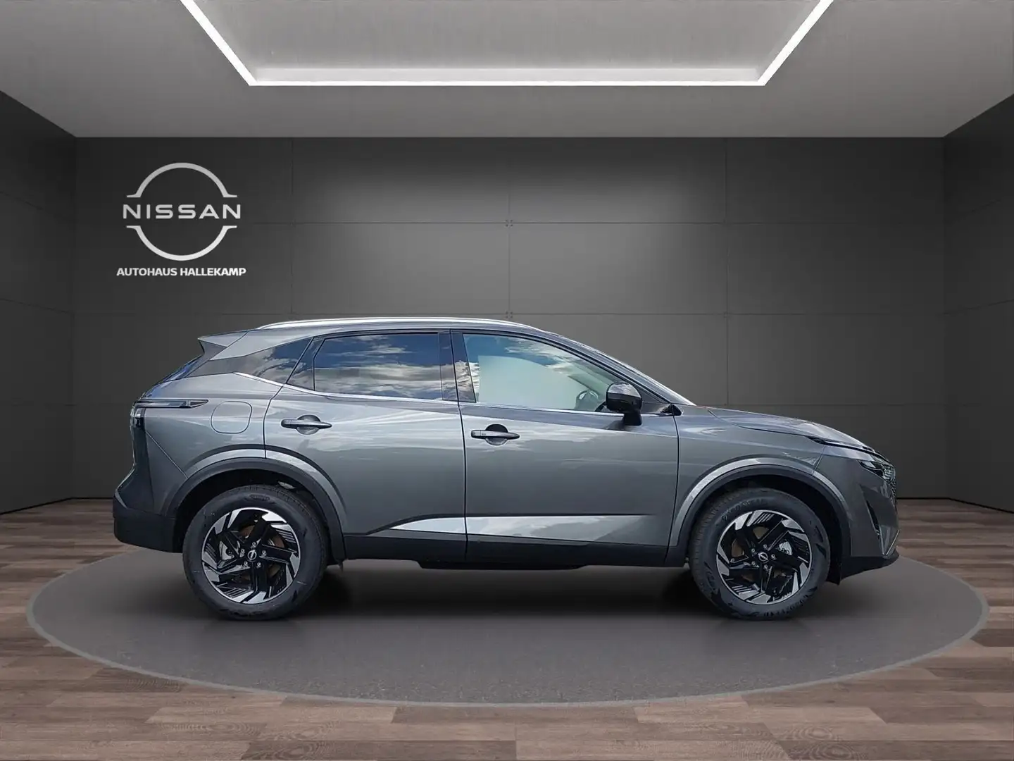 Nissan Qashqai N-Connecta 1.3 DIG-T 6MT MHEV Grau - 2