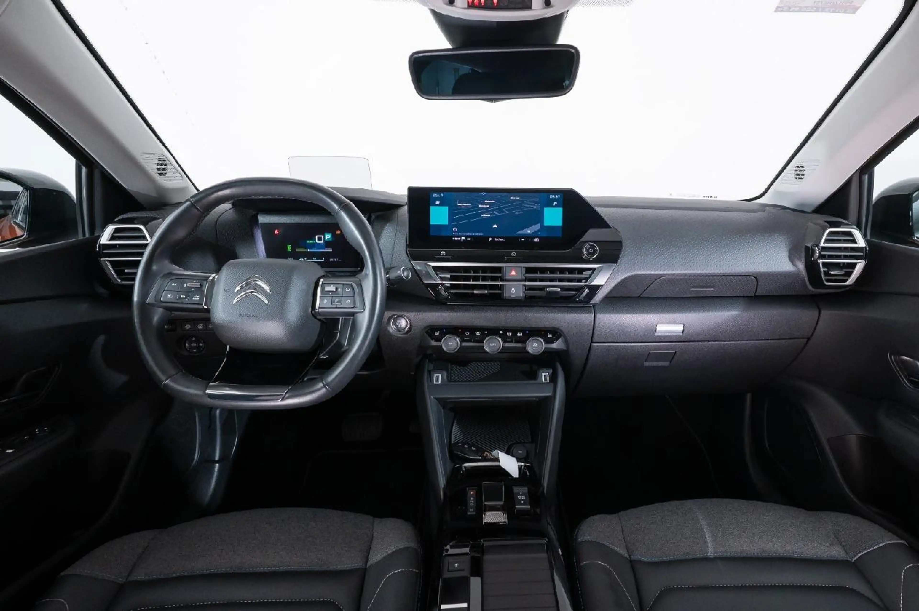 Citroen E-C4 Electric ë-C4 Elektromotor 136 Shine - — photo 12