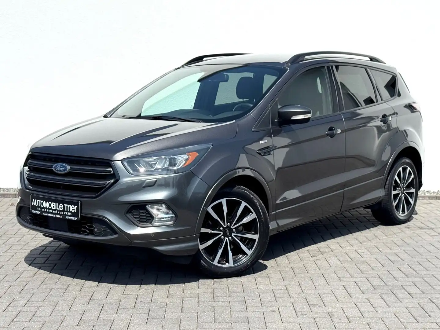 Ford Kuga ST-Line 1.5 /NAVI/LED/LHZ/PDC/GARANTIE Szary - 1