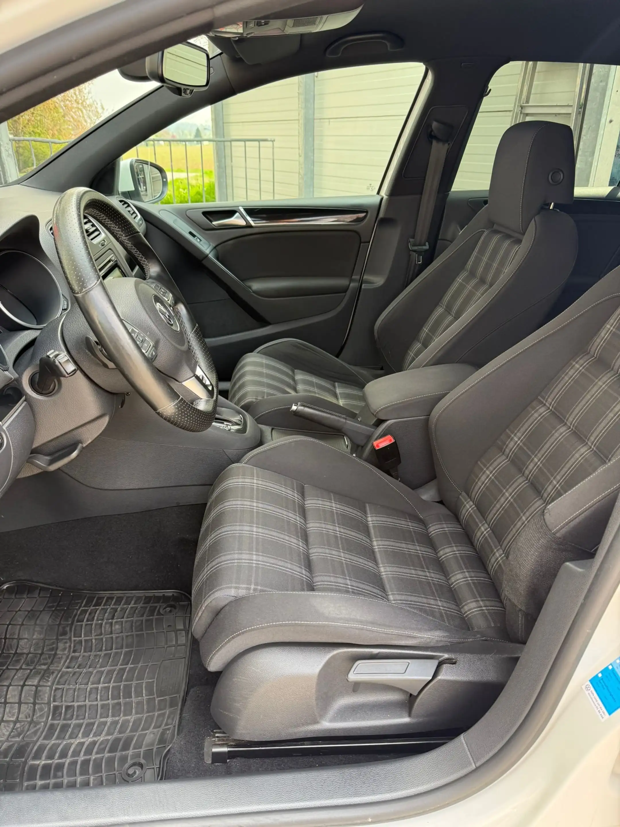 Volkswagen Golf GTD GTD — photo 12