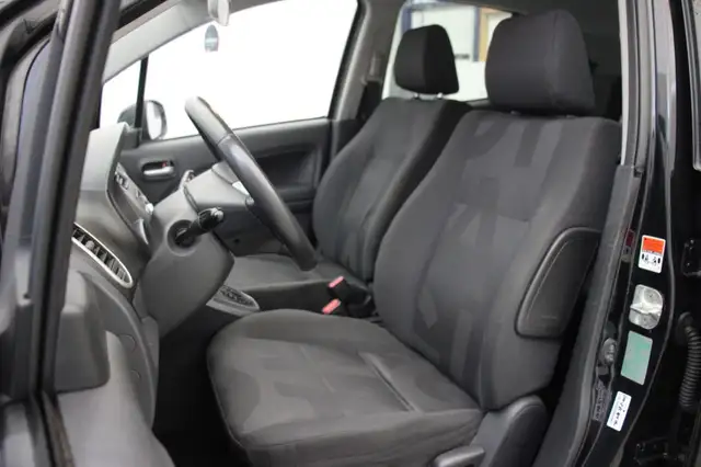 Opel Agila view 8