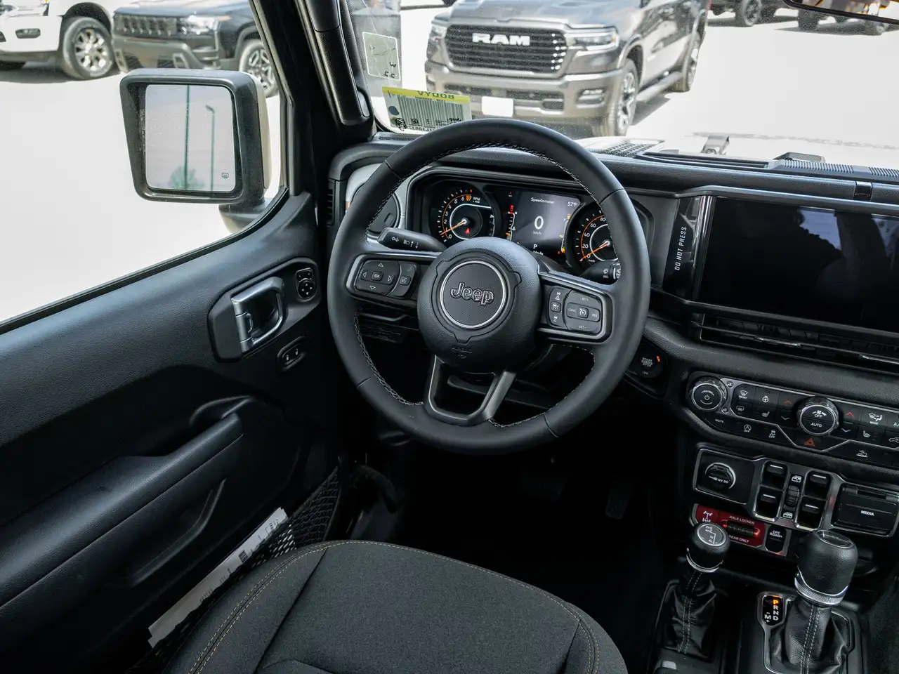 Jeep Gladiator снимка Jeep Gladiator