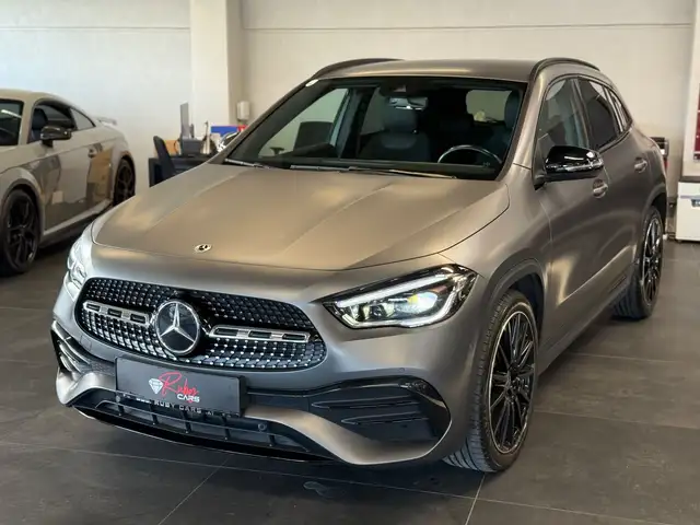 Mercedes-Benz GLA 200 d Aut. AMG *Sonderlack Designo*