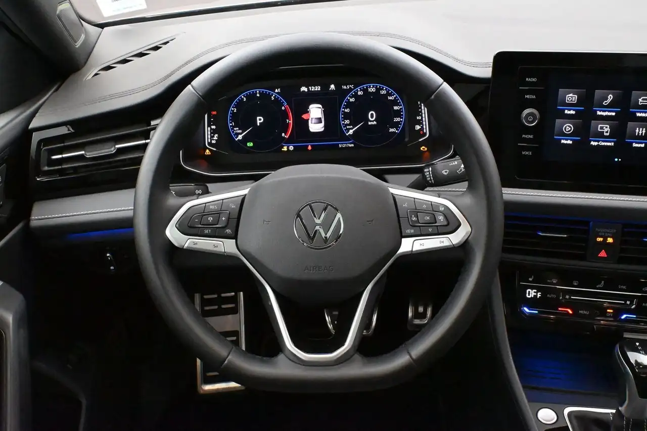 Volkswagen Jetta снимка Volkswagen Jetta