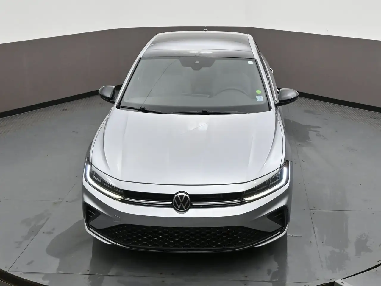 Volkswagen Jetta снимка Volkswagen Jetta