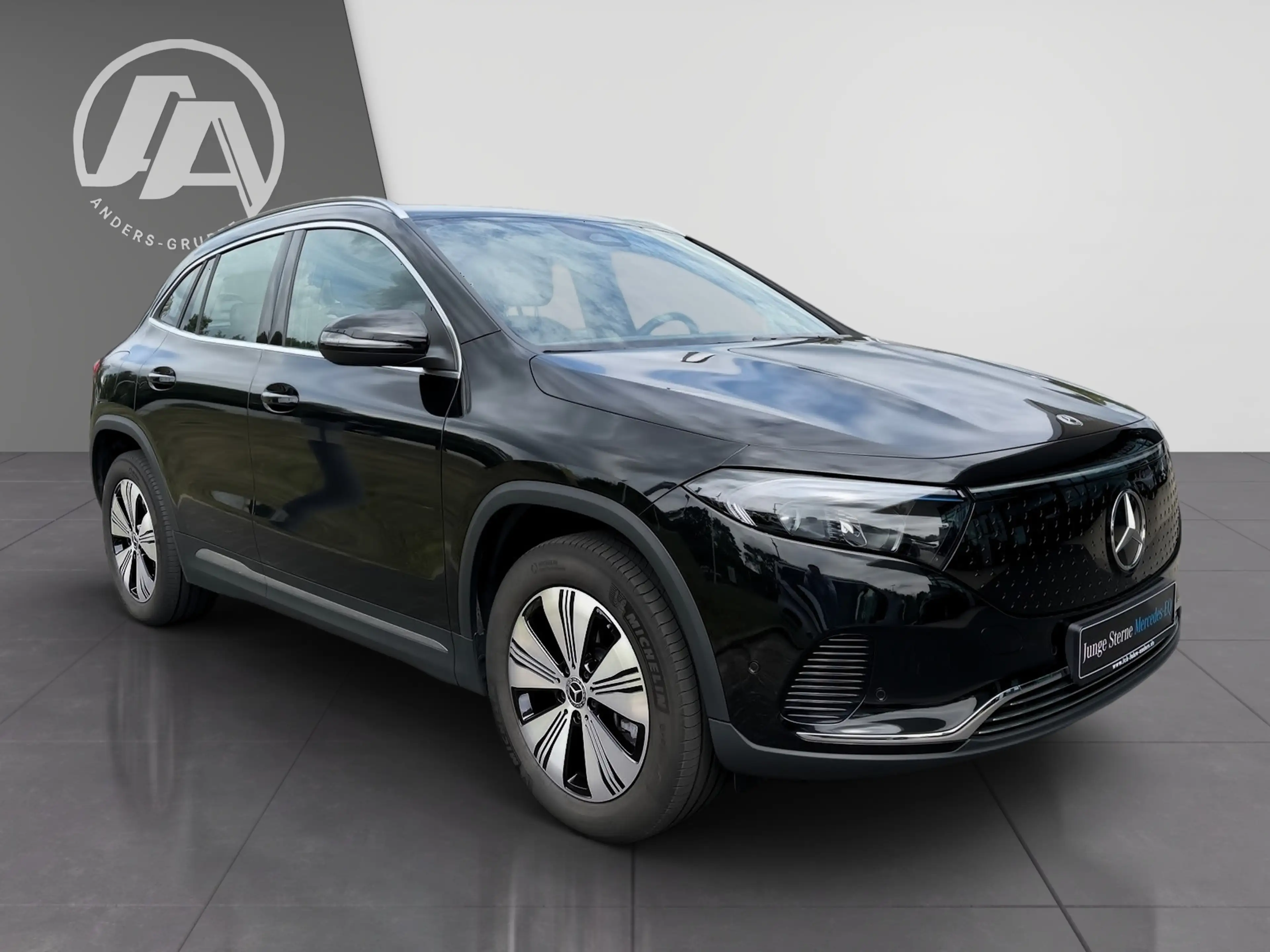 Mercedes-Benz EQA 250 + Progressive Adv.+SHZ+Kam+LED+Navi+PTS+ — photo 5