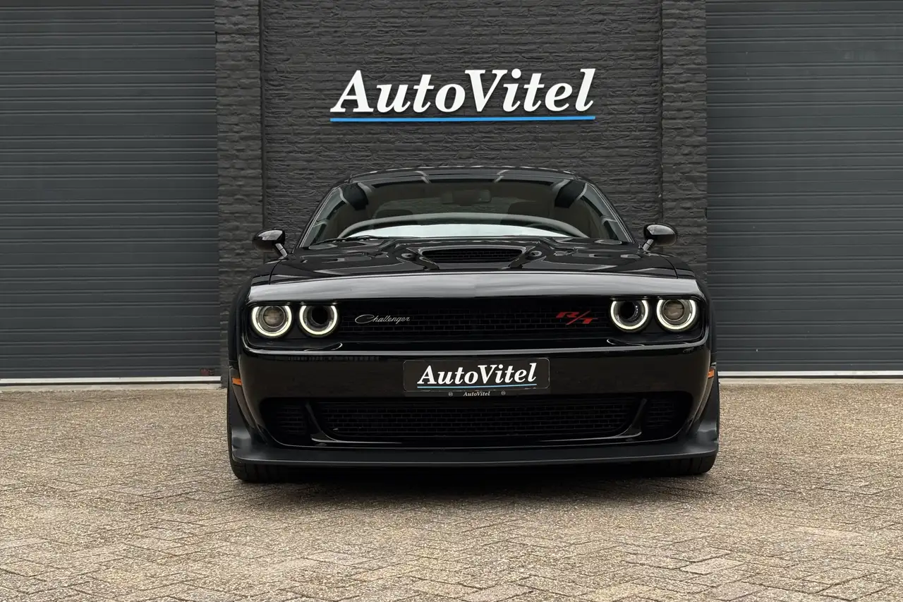 Dodge Challenger 2021 — фото 12