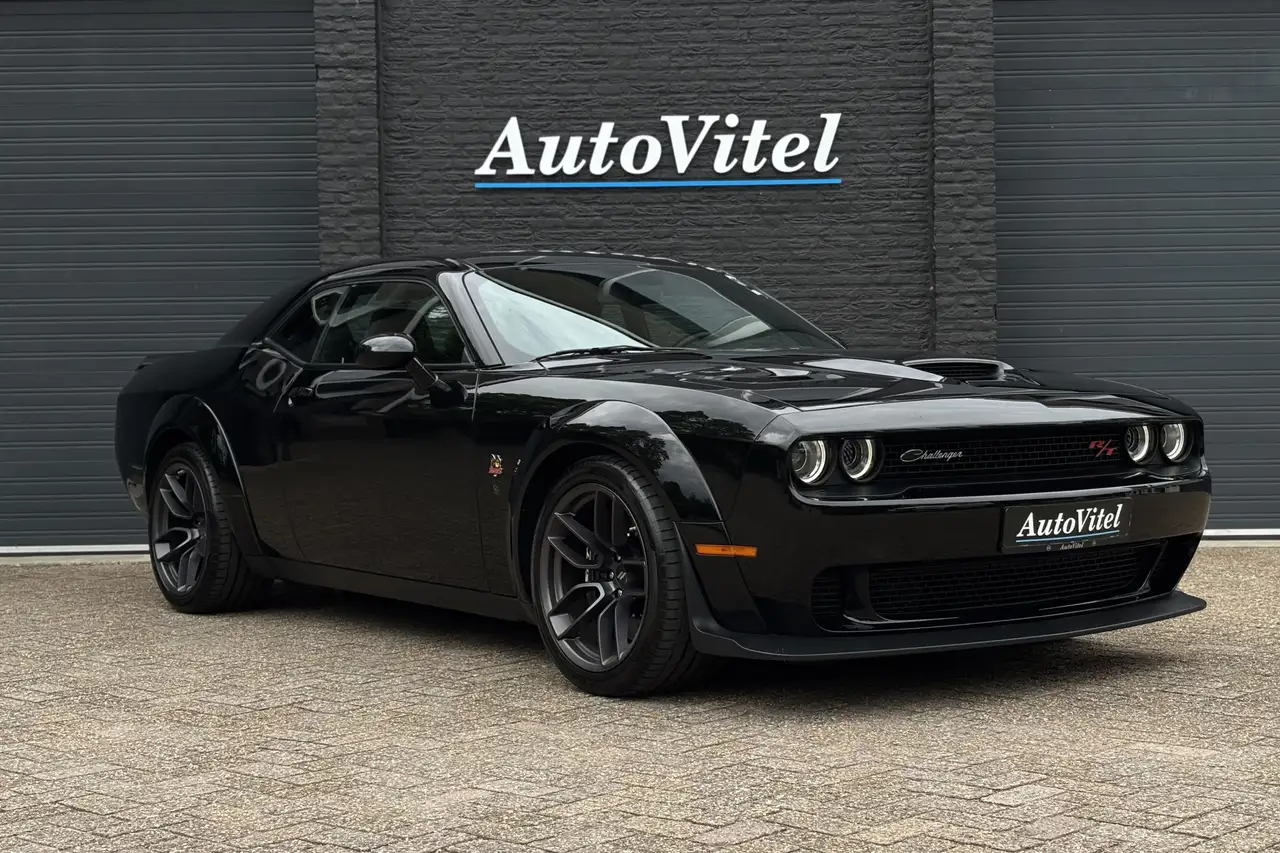 Dodge Challenger 2021 — фото 13