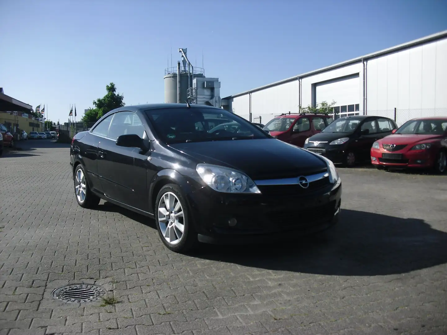 Opel Astra Twin Top 1.8 Cosmo Schwarz - 1