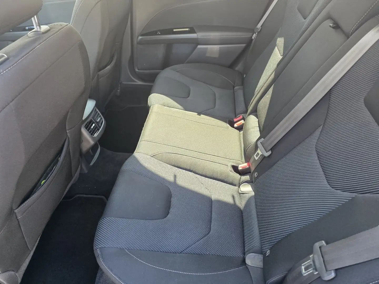 Ford Mondeo 2.0TDCI Trend PowerShift 150 - 2
