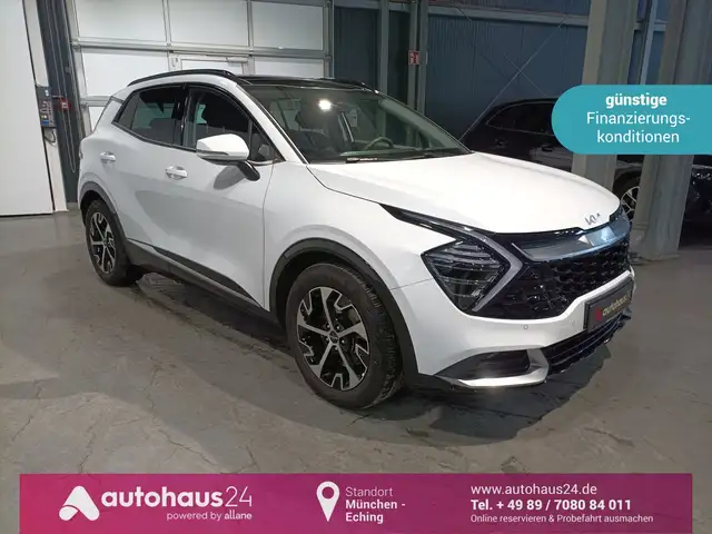 2023 Kia Sportage in White for sale