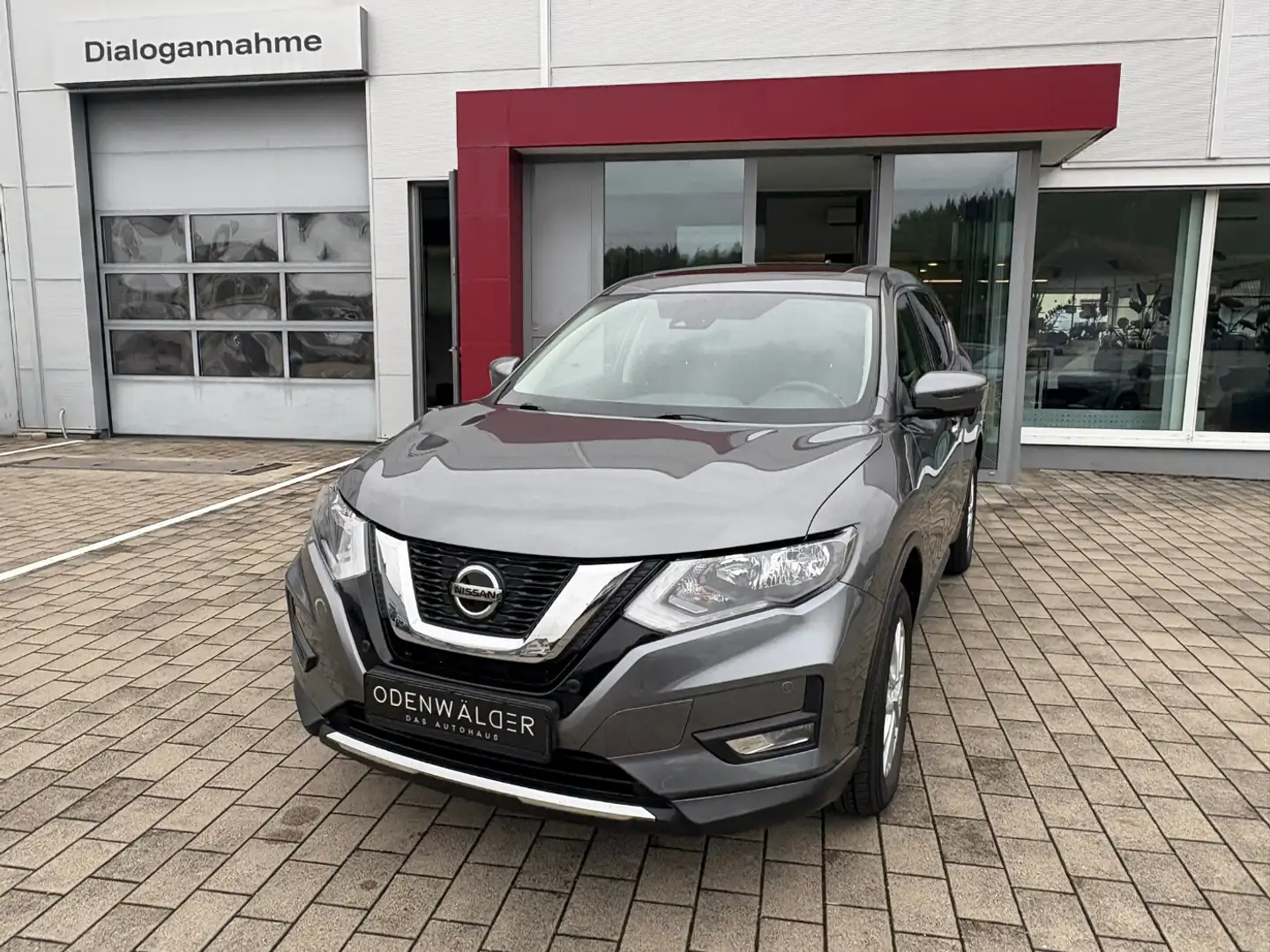 Nissan X-Trail 1.3DIG-T TEMP Acenta 7-Sitzer Grigio - 1