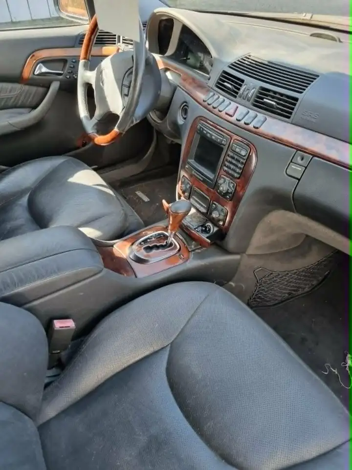 Mercedes-Benz 220 limosine, foto 4