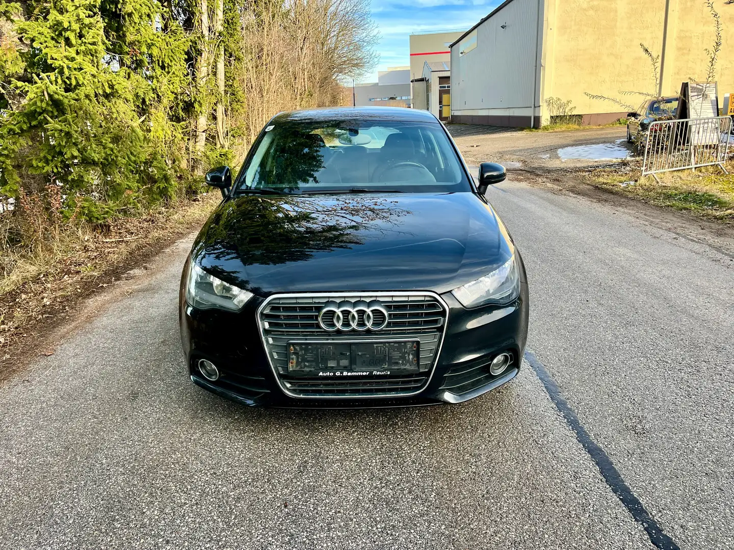 Audi A1 1.6TDI 90ps neues Pickerl nur 135.000km Schwarz - 2