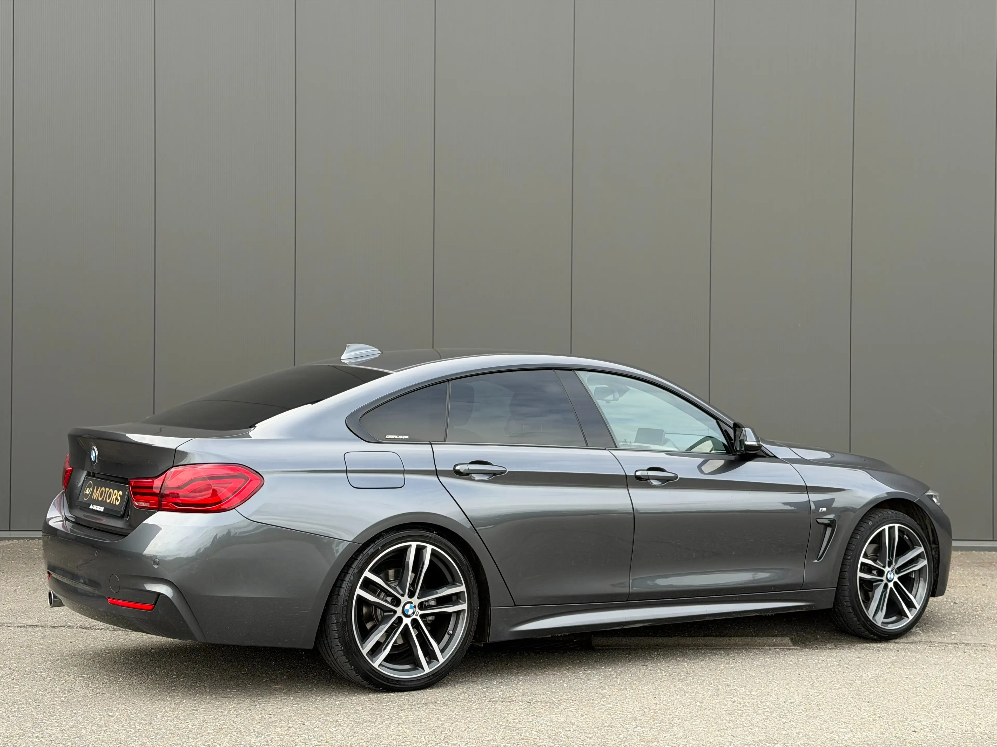 BMW 418 dA Grancoupé 150cv - Pack M - Navi Pro - Alcantara — photo 4