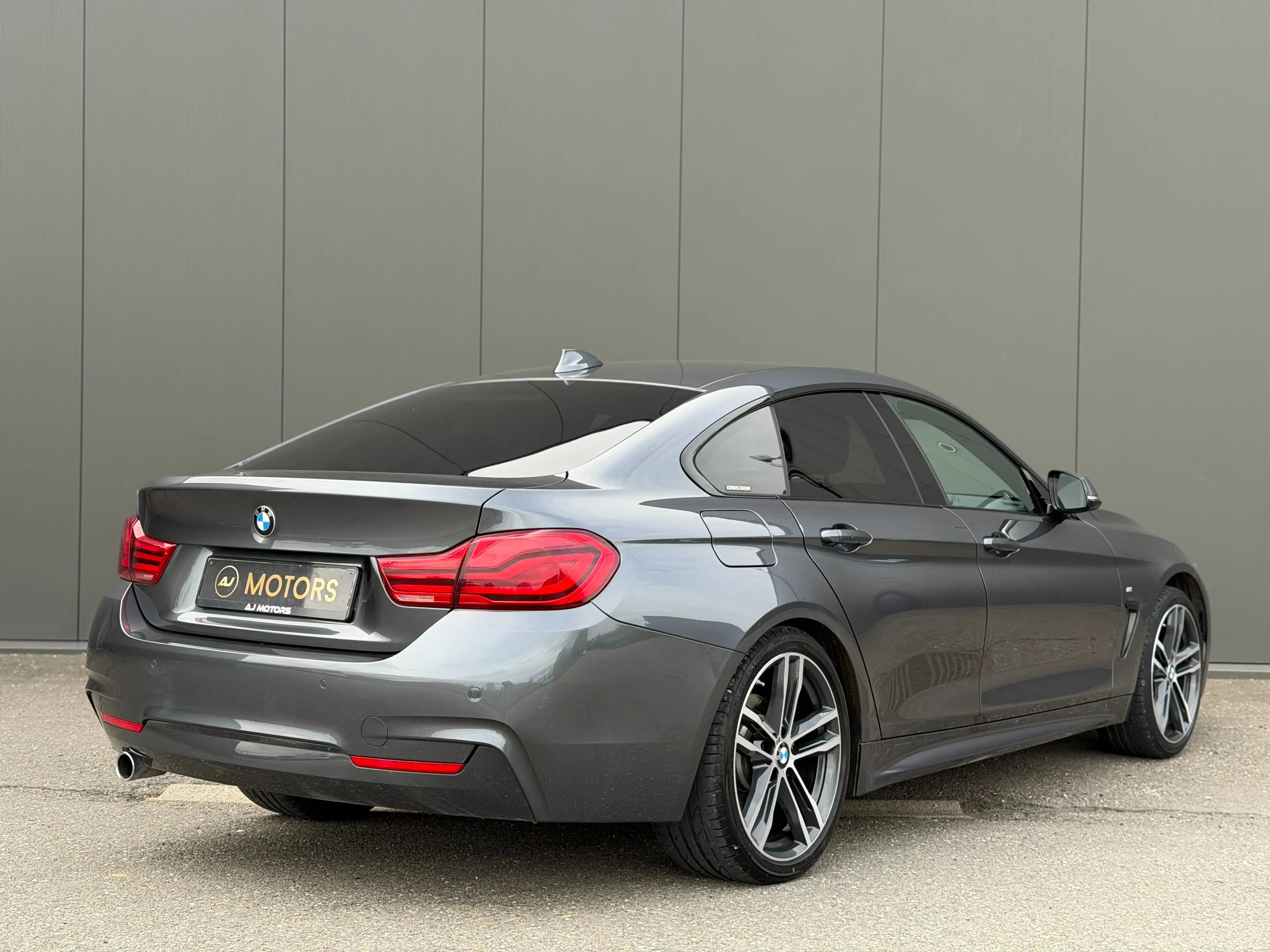 BMW 418 dA Grancoupé 150cv - Pack M - Navi Pro - Alcantara — photo 2