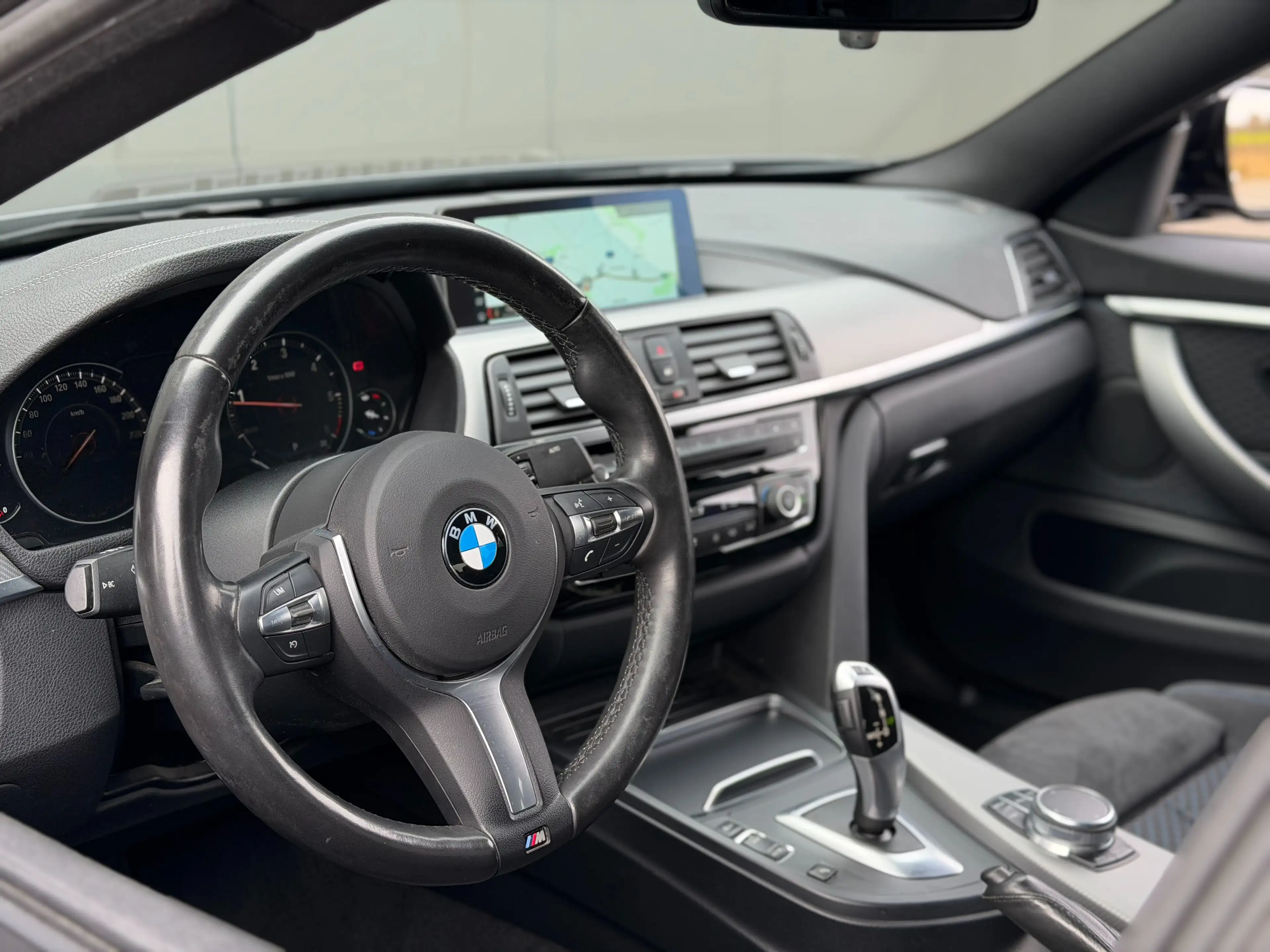 BMW 418 dA Grancoupé 150cv - Pack M - Navi Pro - Alcantara — photo 13