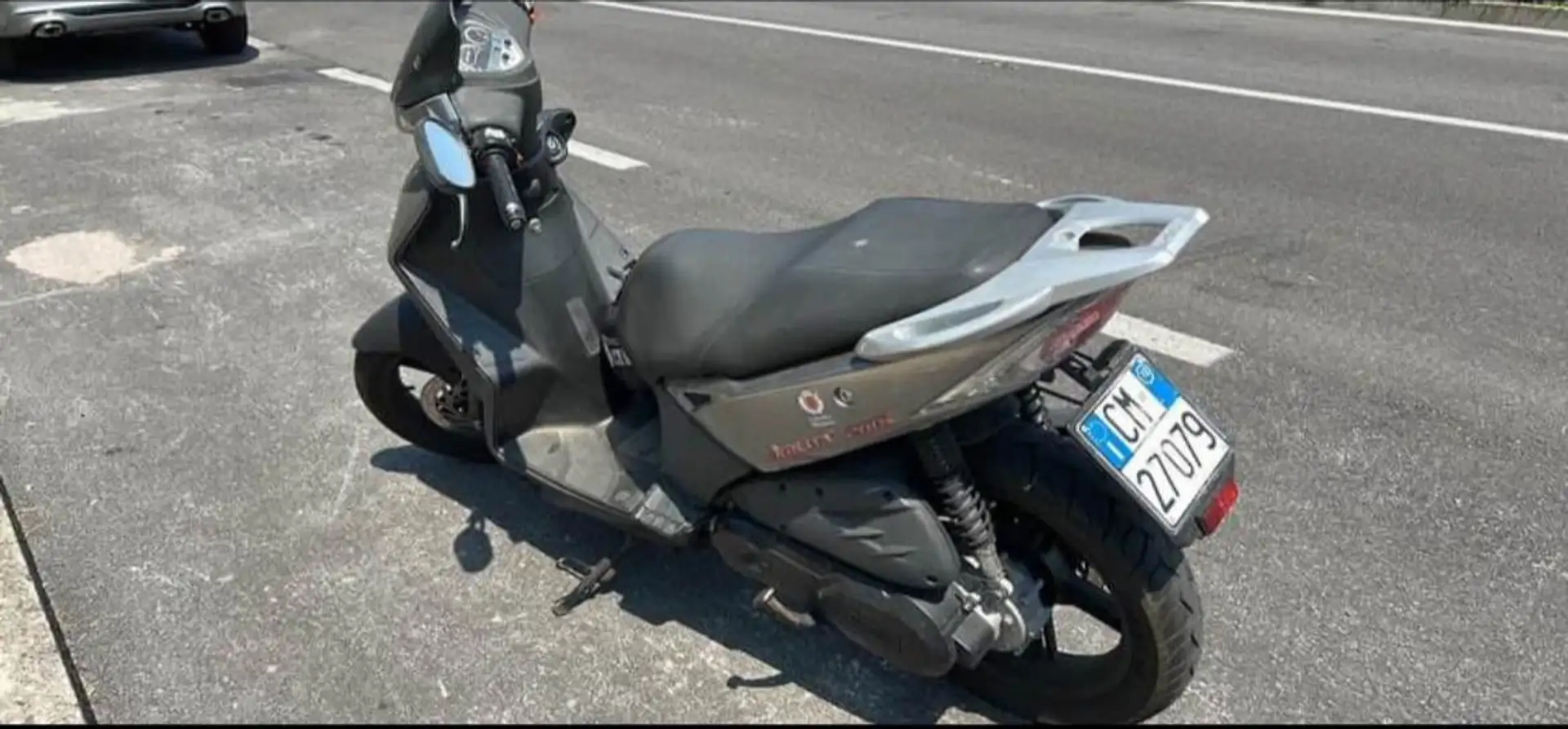 Kymco Agility 150 16 Grigio - 2