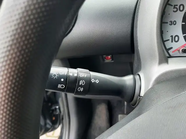 Peugeot 107 view 13
