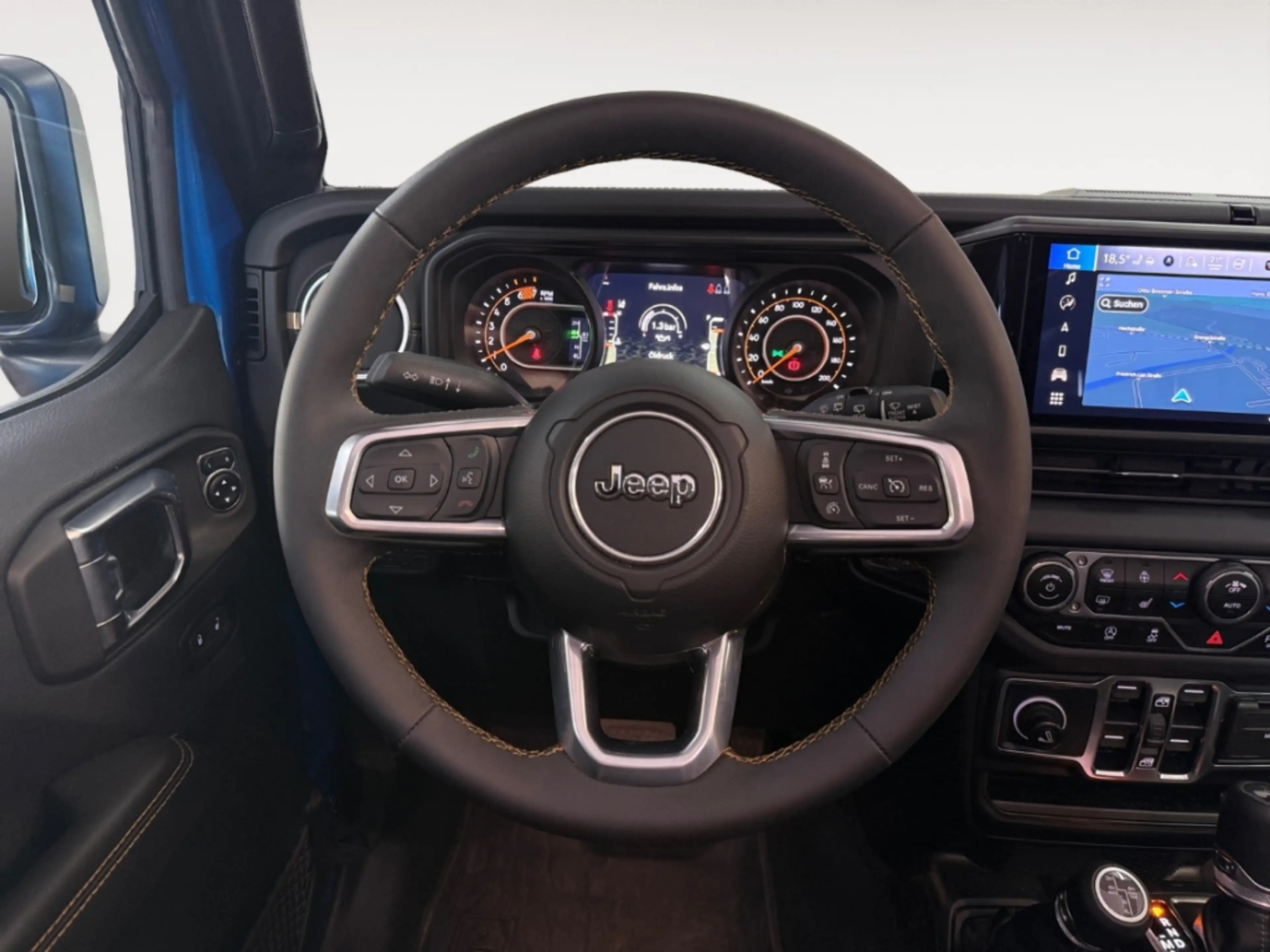 Jeep Wrangler Unlimited Sahara T-GDi 2.0 Allrad — photo 14