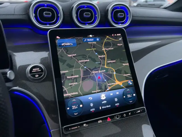 Mercedes-Benz GLC 220 d 4MATIC Coupé SpurW W-Paket HeadUp Ansicht 14