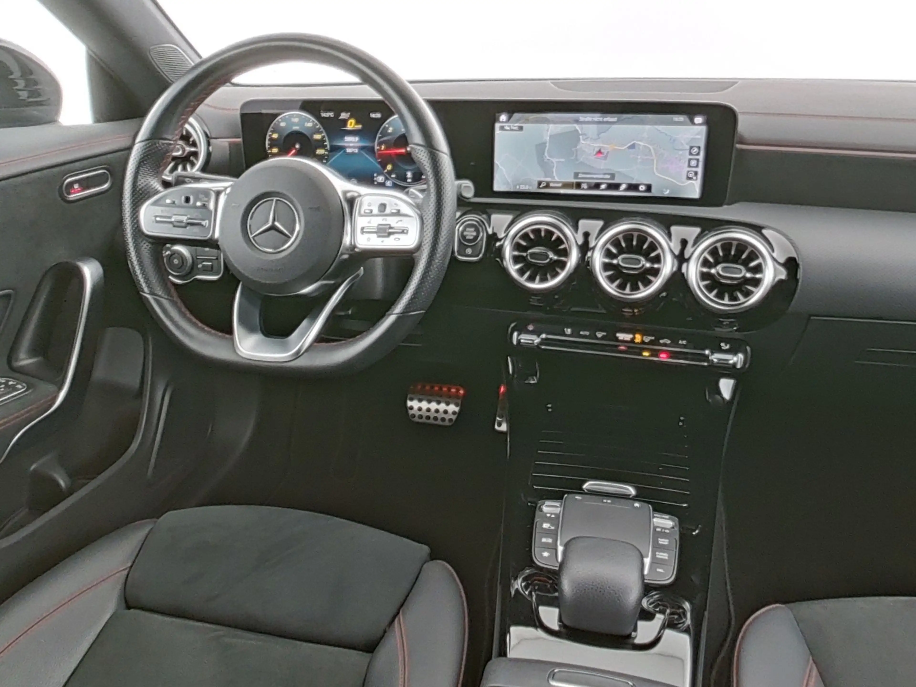 Mercedes-Benz CLA 220 d AMG Line ACC|LED|Kamera|Navi|SHZ|PDC — photo 15