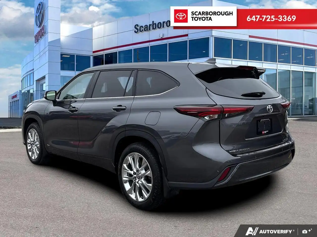 Toyota Highlander снимка Toyota Highlander