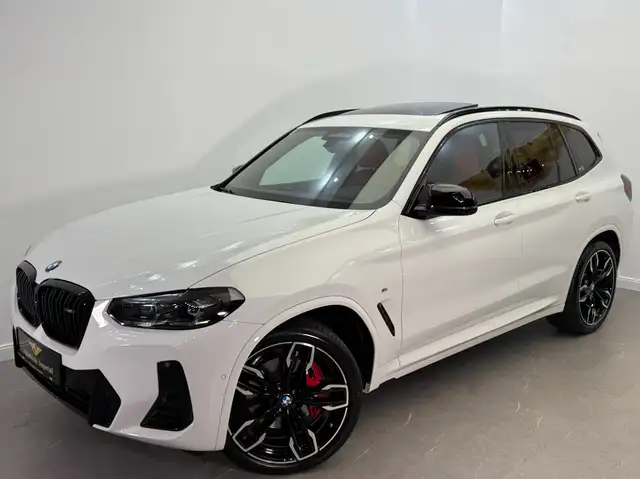 BMW X3 view 2