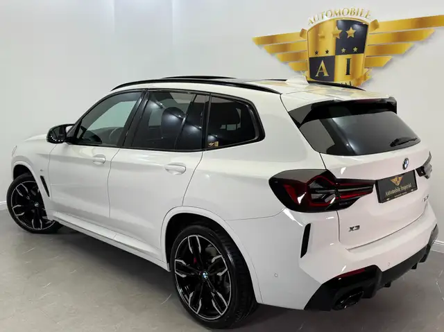 BMW X3 view 3
