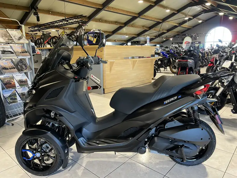 Piaggio MP3 310 SPORT - foto 4